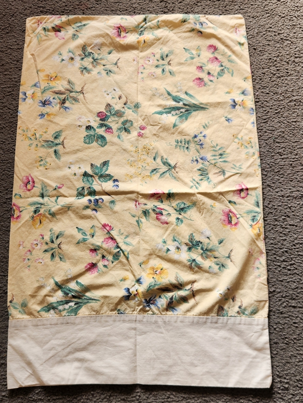 LIZ WEAR Sheet Set 2 Shams Yellow Floral Home Bedding Vintage Made USA - Picture 9 of 14